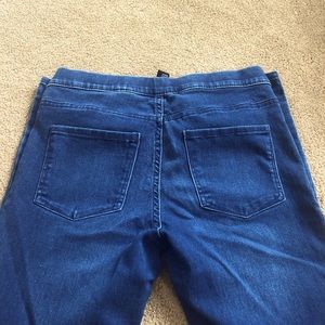 H&M Jeans